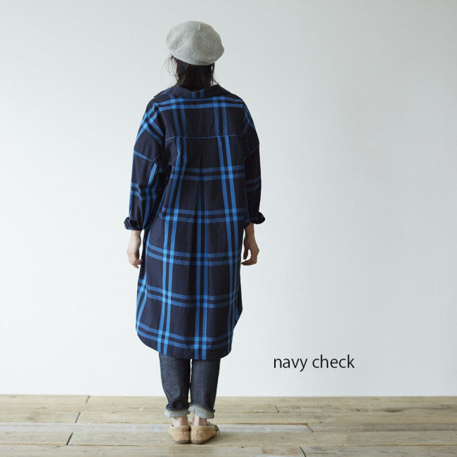 Ladies' シャツワンピース ネイビー 後ろ