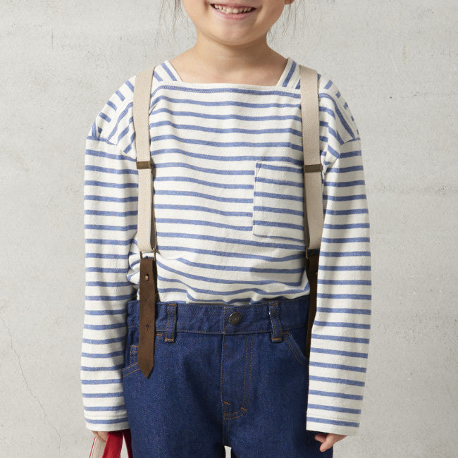 SmileCotton 天竺長袖プルオーバーを着た少女